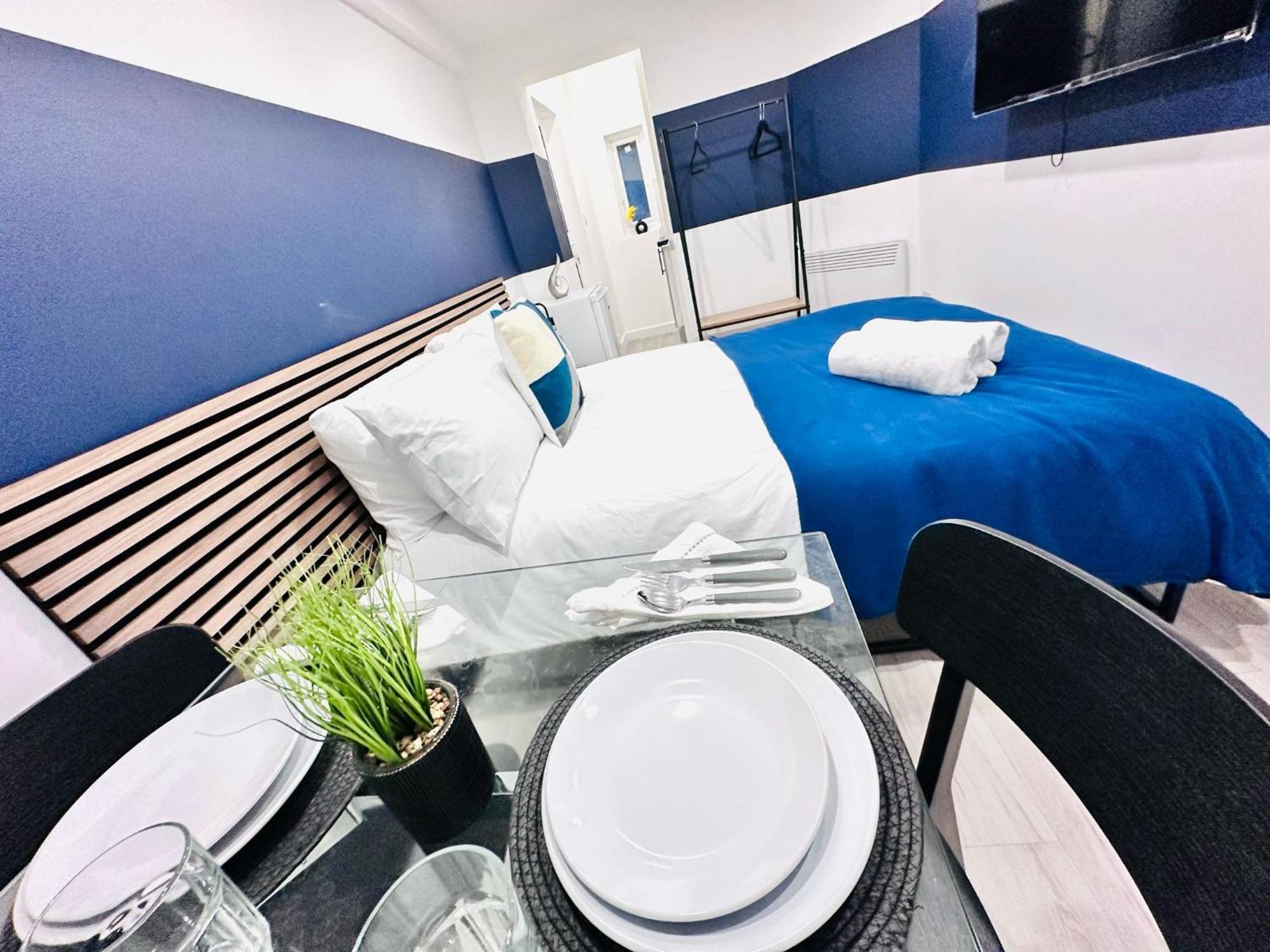 High Standard Central Studios Perfect For Tourists! Londra Exterior foto